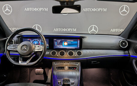 Mercedes-Benz E-Класс, 2019 год, 3 100 000 рублей, 13 фотография