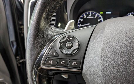 Mitsubishi Outlander III рестайлинг 3, 2019 год, 2 650 000 рублей, 6 фотография
