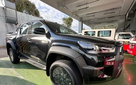 Toyota Hilux VIII, 2025 год, 7 998 200 рублей, 3 фотография
