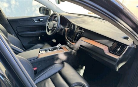Volvo XC60 II, 2023 год, 5 700 000 рублей, 10 фотография