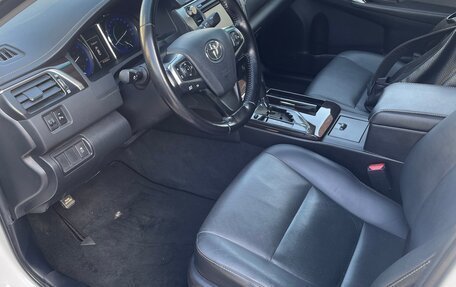 Toyota Camry, 2015 год, 2 050 000 рублей, 6 фотография
