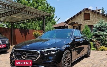 Mercedes-Benz E-Класс, 2024 год, 10 500 000 рублей, 6 фотография
