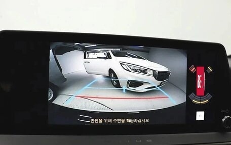 Toyota Prius IV XW50, 2024 год, 3 900 000 рублей, 14 фотография