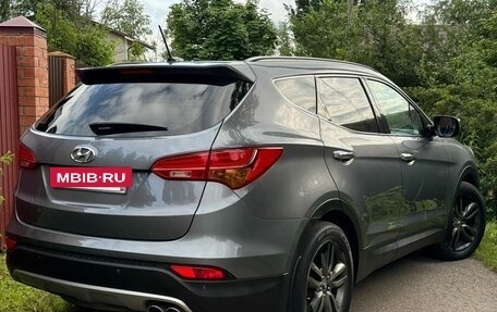 Hyundai Santa Fe III рестайлинг, 2013 год, 1 640 000 рублей, 2 фотография