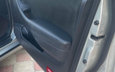 Toyota Avensis III рестайлинг, 2007 год, 850 000 рублей, 14 фотография