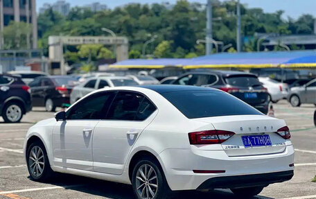 Skoda Octavia, 2021 год, 1 133 000 рублей, 5 фотография