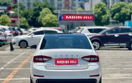 Skoda Octavia, 2021 год, 1 133 000 рублей, 6 фотография