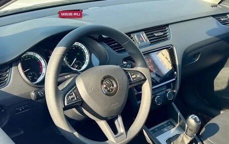 Skoda Octavia, 2021 год, 1 133 000 рублей, 8 фотография