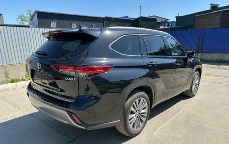 Toyota Highlander, 2025 год, 5 500 000 рублей, 3 фотография