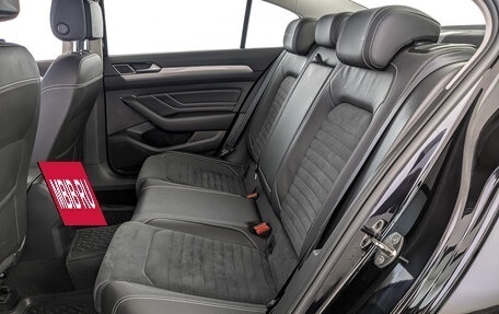 Volkswagen Passat B8 рестайлинг, 2021 год, 3 030 000 рублей, 18 фотография