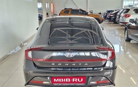 Hyundai Sonata VIII, 2021 год, 2 700 000 рублей, 5 фотография