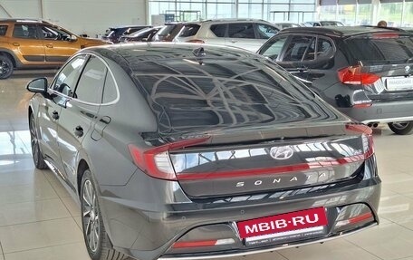 Hyundai Sonata VIII, 2021 год, 2 700 000 рублей, 6 фотография