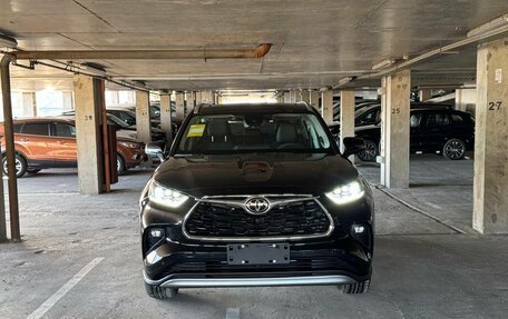 Toyota Highlander, 2025 год, 5 600 000 рублей, 1 фотография