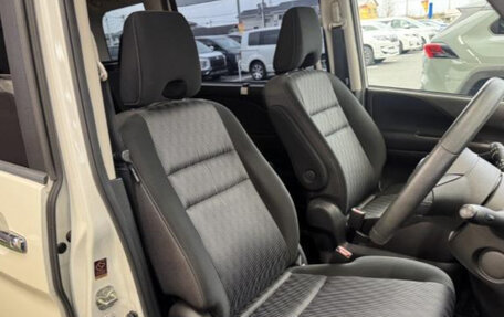 Nissan Serena IV, 2022 год, 1 605 000 рублей, 6 фотография
