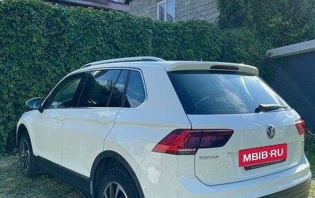 Volkswagen Tiguan II, 2018 год, 2 500 000 рублей, 7 фотография