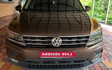 Volkswagen Tiguan II, 2020 год, 2 980 000 рублей, 7 фотография