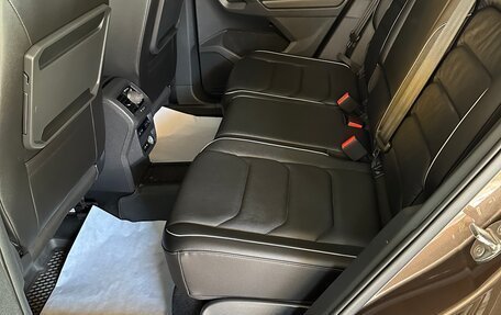 Volkswagen Tiguan II, 2020 год, 2 980 000 рублей, 20 фотография