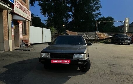 Audi 100, 1988 год, 200 000 рублей, 3 фотография