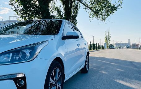 KIA Rio IV, 2019 год, 1 900 000 рублей, 2 фотография