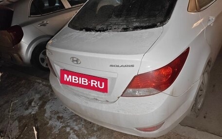 Hyundai Solaris II рестайлинг, 2013 год, 530 000 рублей, 4 фотография