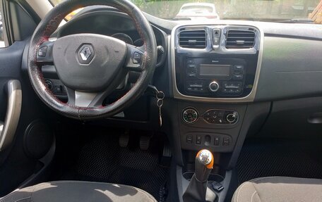 Renault Logan II, 2018 год, 520 000 рублей, 21 фотография