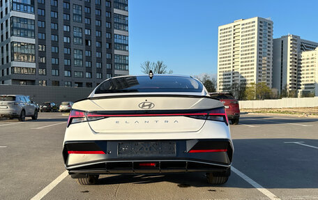 Hyundai Elantra, 2024 год, 2 750 000 рублей, 3 фотография