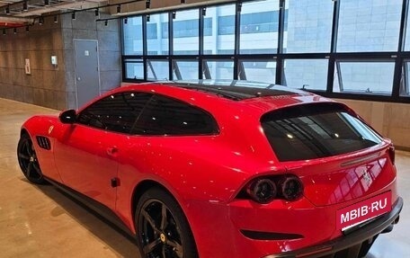 Ferrari GTC4Lusso, 2018 год, 19 300 000 рублей, 5 фотография
