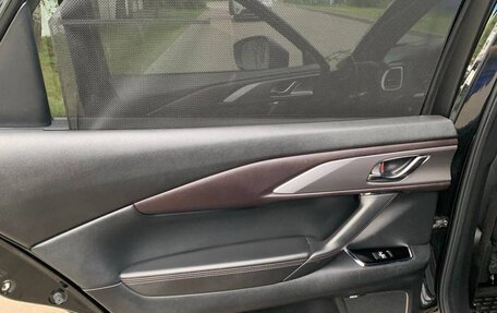 Mazda CX-9 II, 2018 год, 2 500 000 рублей, 21 фотография