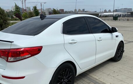 KIA Rio III рестайлинг, 2015 год, 1 100 000 рублей, 4 фотография
