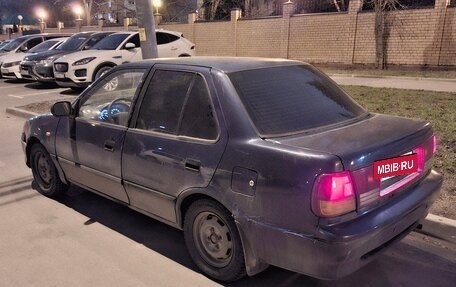 Suzuki Swift II, 2001 год, 145 000 рублей, 2 фотография