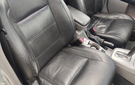 Subaru Forester, 2005 год, 900 000 рублей, 3 фотография