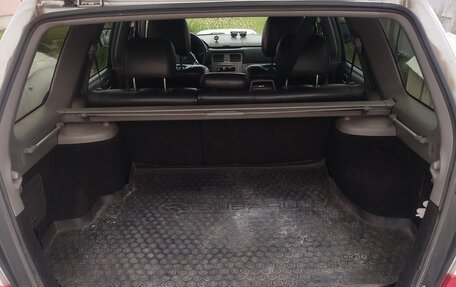 Subaru Forester, 2005 год, 900 000 рублей, 13 фотография