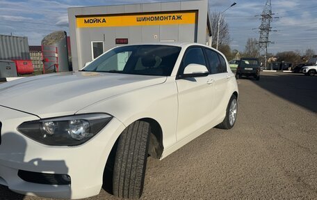 BMW 1 серия, 2011 год, 1 050 000 рублей, 4 фотография