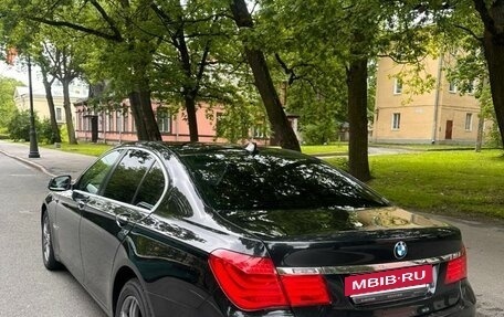 BMW 7 серия, 2012 год, 1 840 000 рублей, 4 фотография
