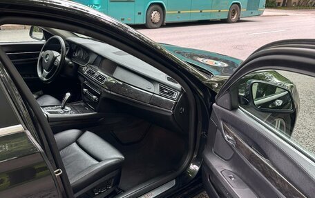 BMW 7 серия, 2012 год, 1 840 000 рублей, 16 фотография