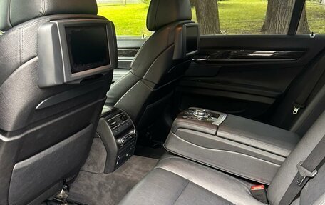 BMW 7 серия, 2012 год, 1 840 000 рублей, 15 фотография