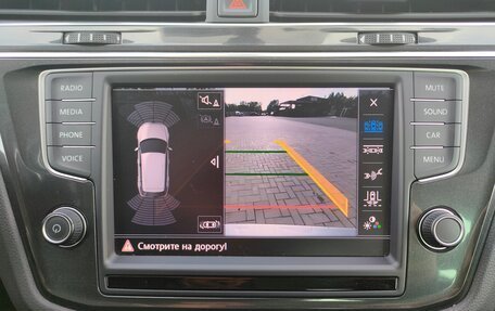 Volkswagen Tiguan II, 2017 год, 2 500 000 рублей, 21 фотография