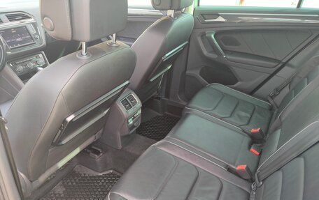Volkswagen Tiguan II, 2017 год, 2 500 000 рублей, 28 фотография