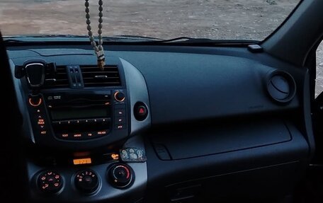 Toyota RAV4, 2012 год, 1 650 000 рублей, 4 фотография