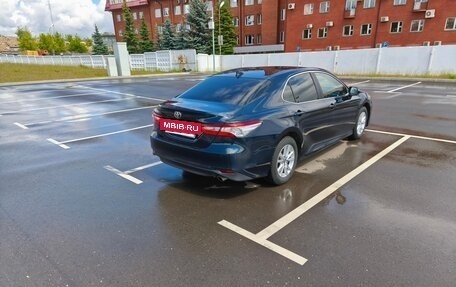 Toyota Camry, 2019 год, 2 500 000 рублей, 6 фотография