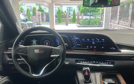Cadillac Escalade V, 2023 год, 17 000 000 рублей, 6 фотография