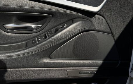 BMW 5 серия, 2013 год, 1 800 000 рублей, 13 фотография