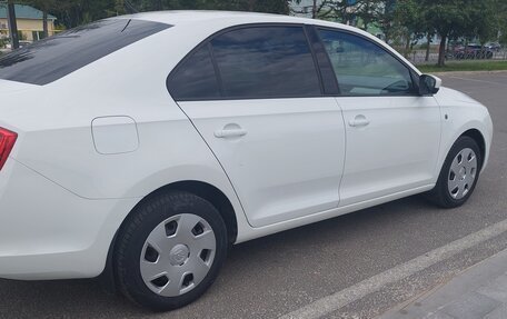 Skoda Rapid I, 2014 год, 1 100 000 рублей, 3 фотография