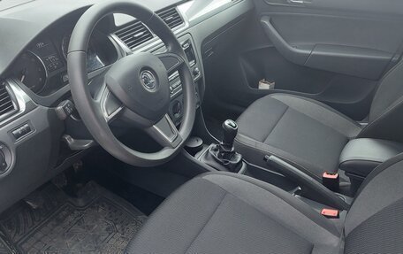 Skoda Rapid I, 2014 год, 1 100 000 рублей, 5 фотография