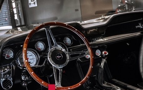 Ford Mustang VI рестайлинг, 1967 год, 40 427 280 рублей, 7 фотография