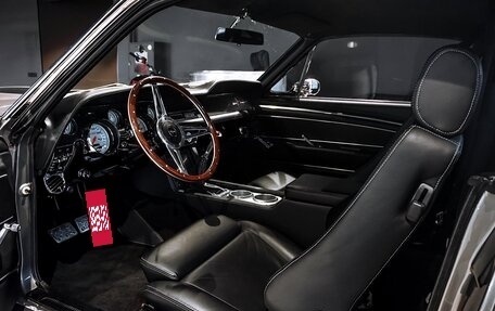 Ford Mustang VI рестайлинг, 1967 год, 40 427 280 рублей, 6 фотография