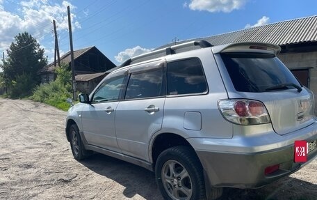 Mitsubishi Outlander III рестайлинг 3, 2003 год, 600 000 рублей, 4 фотография
