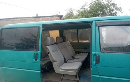 Volkswagen Caravelle T4, 1993 год, 550 000 рублей, 7 фотография