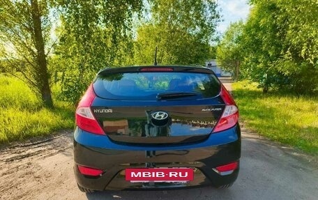 Hyundai Solaris II рестайлинг, 2015 год, 800 000 рублей, 12 фотография