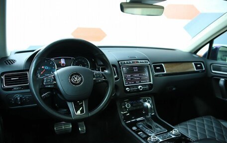 Volkswagen Touareg III, 2017 год, 2 950 000 рублей, 17 фотография